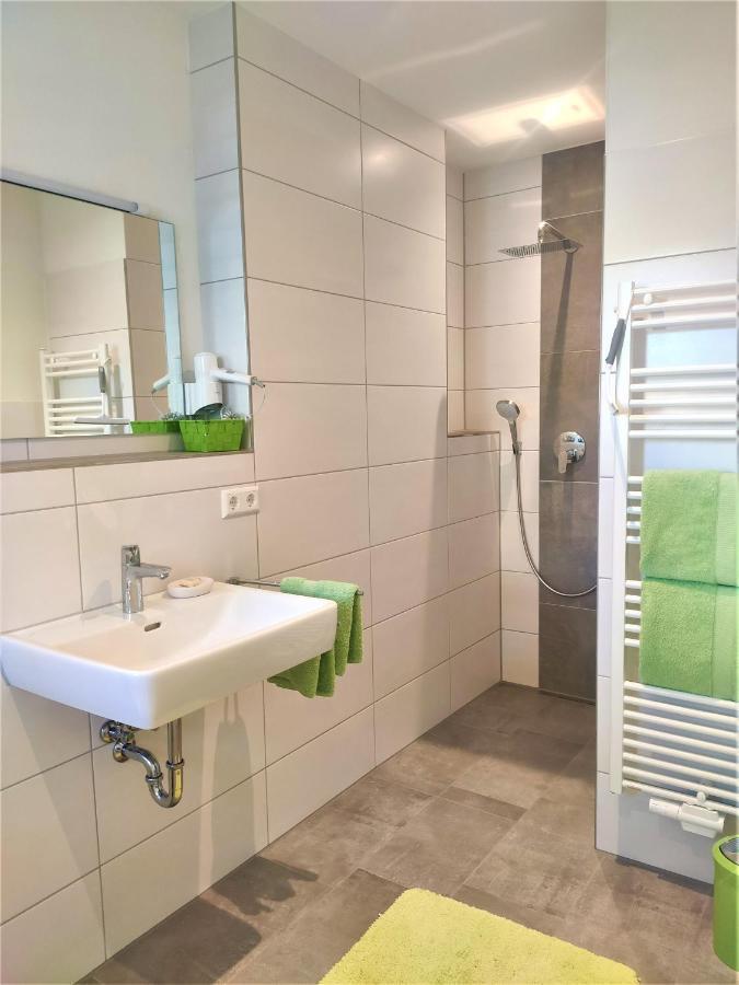 Hecklers Seepanorama Appartements Uberlingen Esterno foto