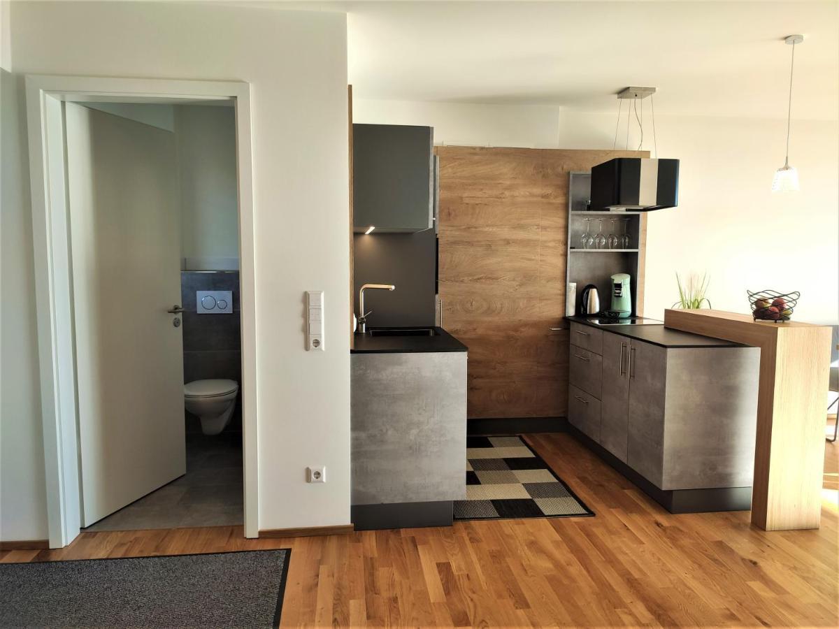Hecklers Seepanorama Appartements Uberlingen Esterno foto