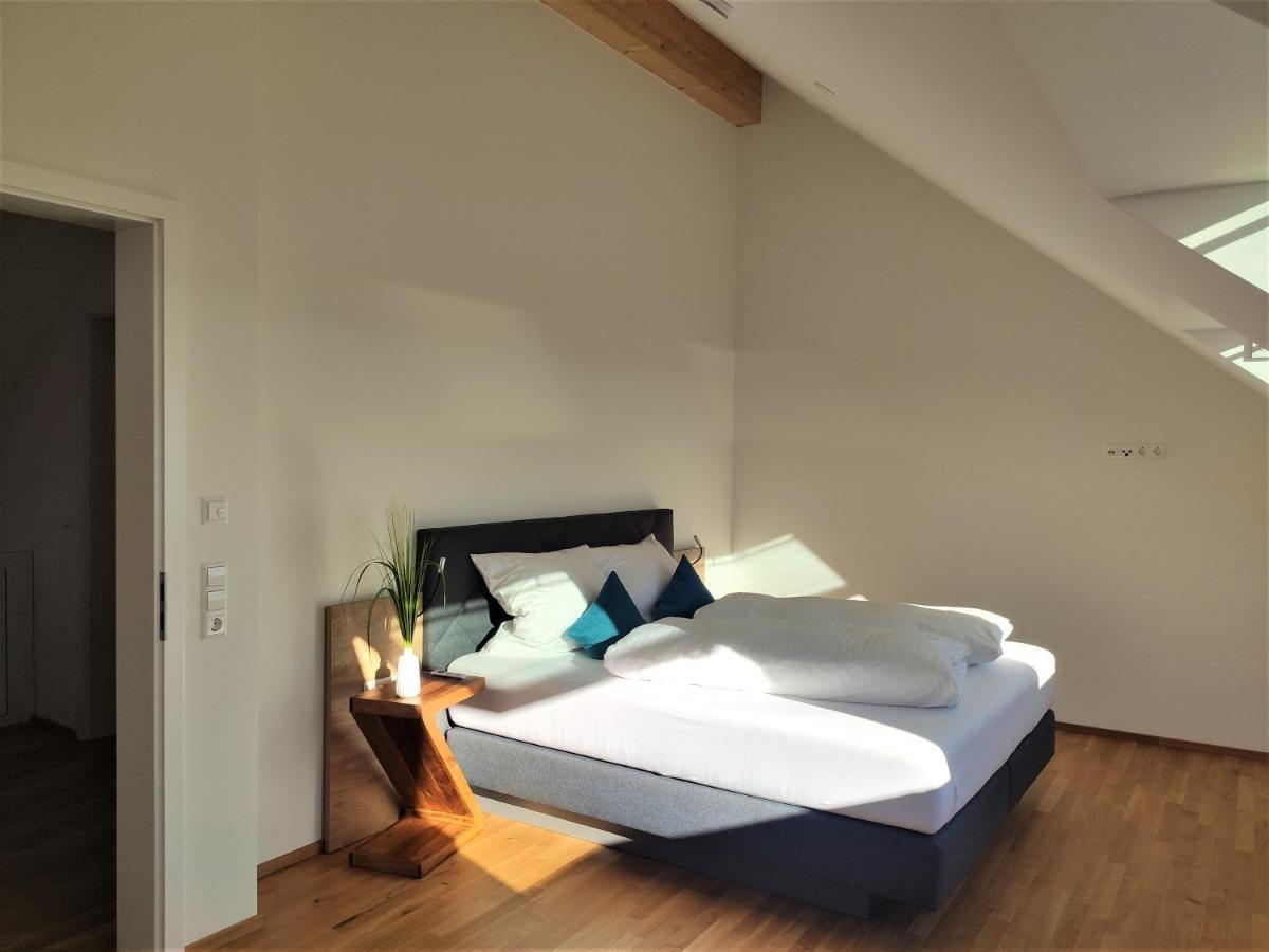 Hecklers Seepanorama Appartements Uberlingen Esterno foto